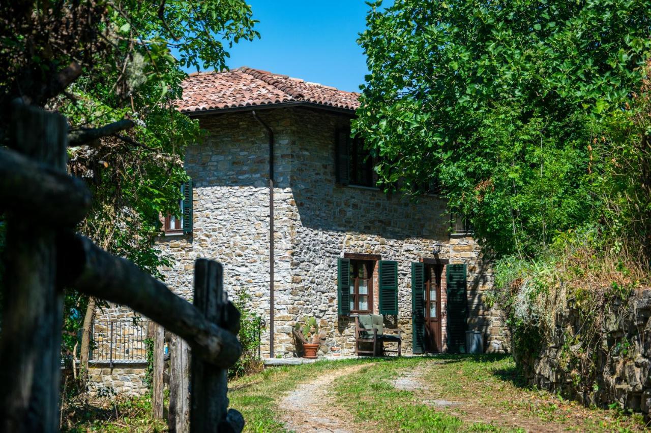 Vakantiehuis Casa Dolce Vista Monastero Bormida Luaran gambar