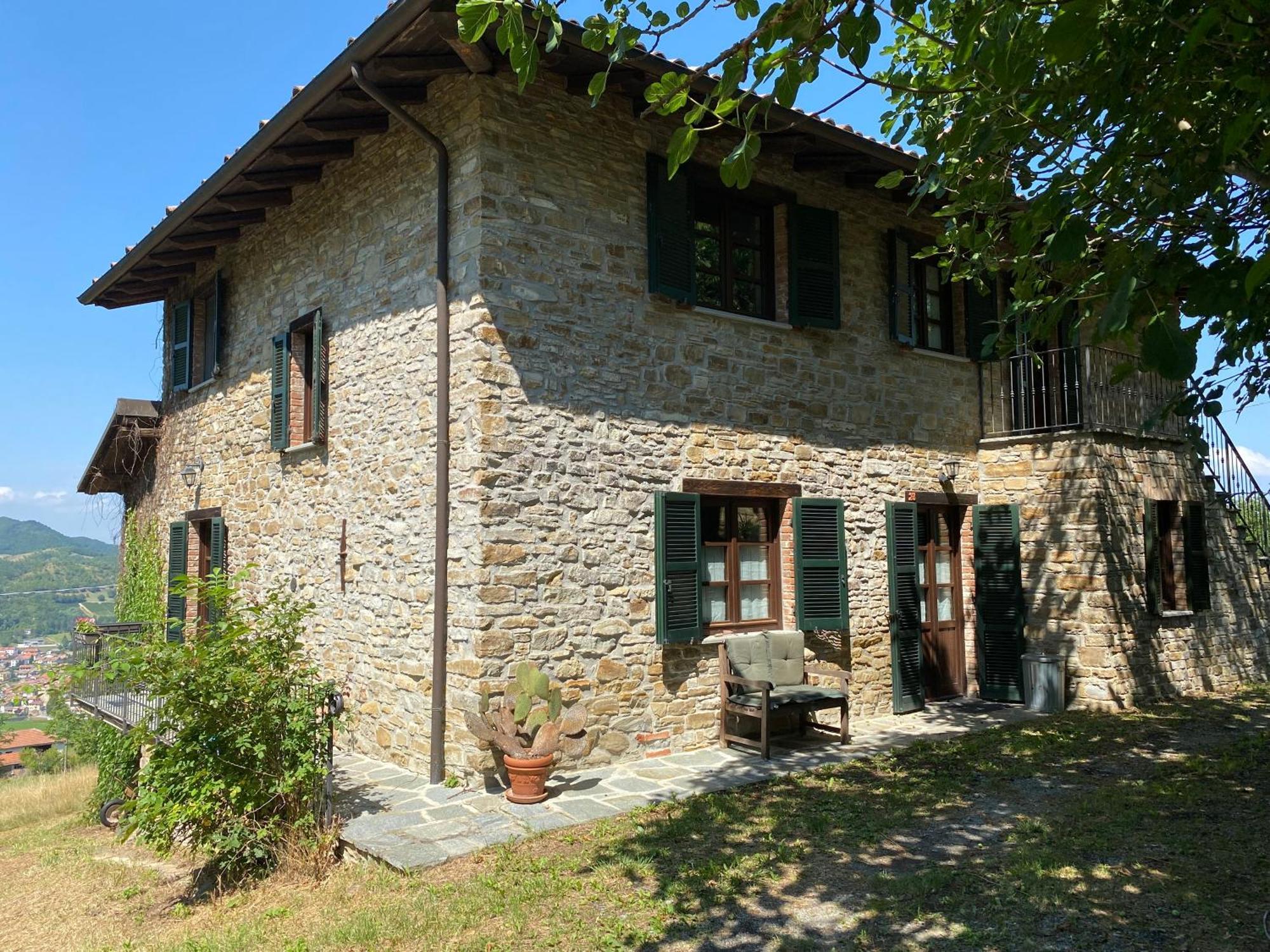 Vakantiehuis Casa Dolce Vista Monastero Bormida Luaran gambar