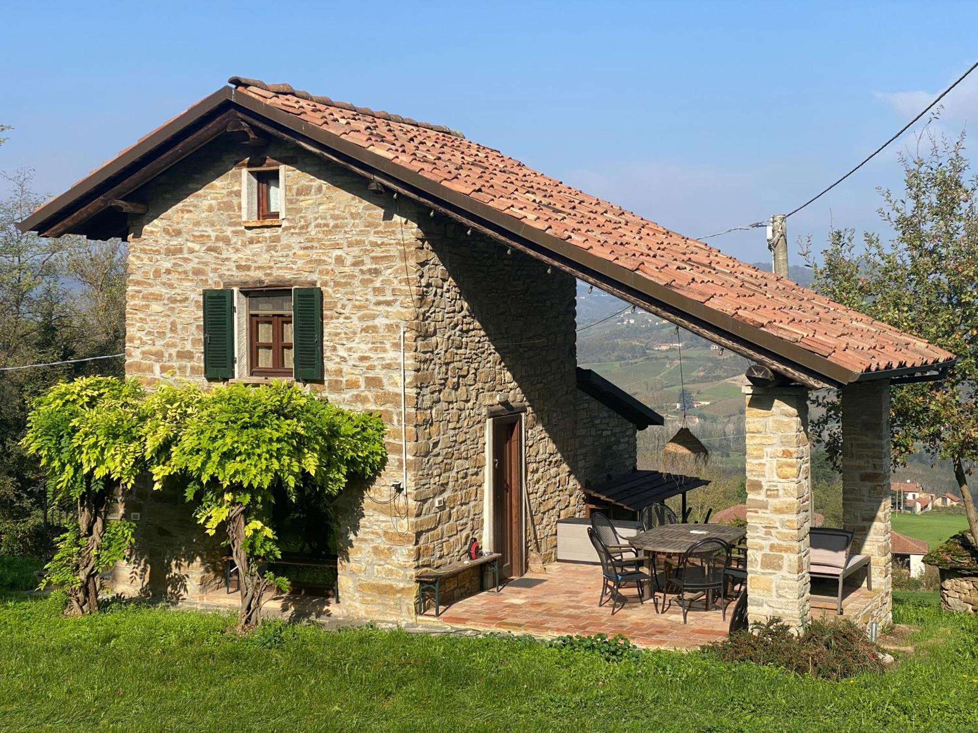 Vakantiehuis Casa Dolce Vista Monastero Bormida Luaran gambar