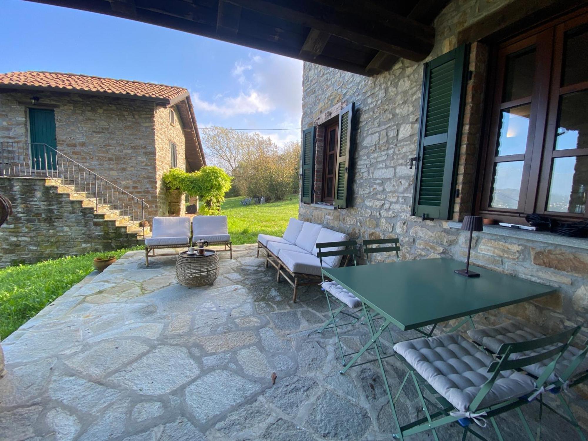 Vakantiehuis Casa Dolce Vista Monastero Bormida Luaran gambar